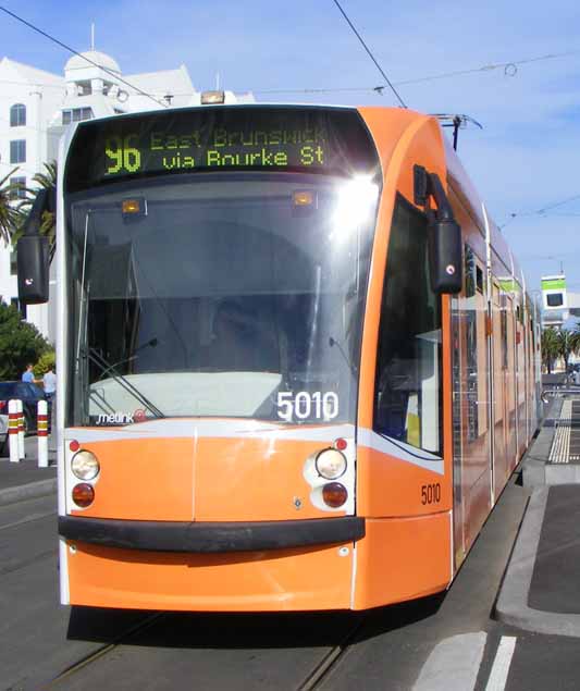 Yarra Trams Siemens Combino 5010 Telstra